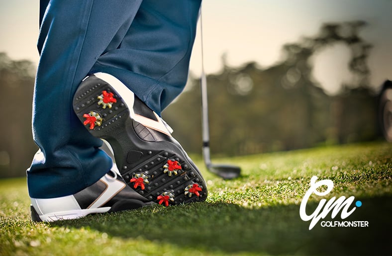 How To Choose The Right Golf Shoes For You: Complete Guide for Beginners